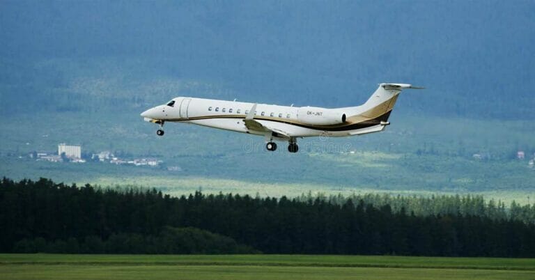 Se busca EASA B1 con curso tipo ERJ 135/145